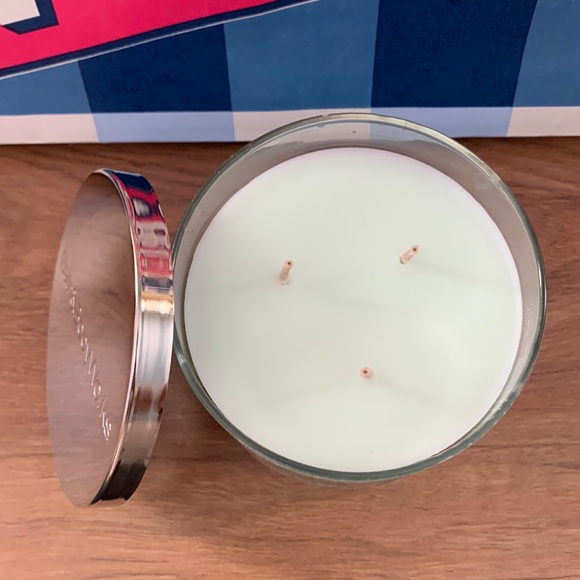 Bath & Body Works Balsam and Firedwood candle (2020)🌲 - Picture 2 of 3